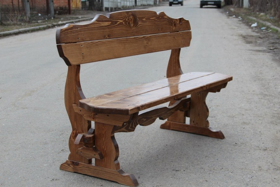 Лавочки из массива дерева