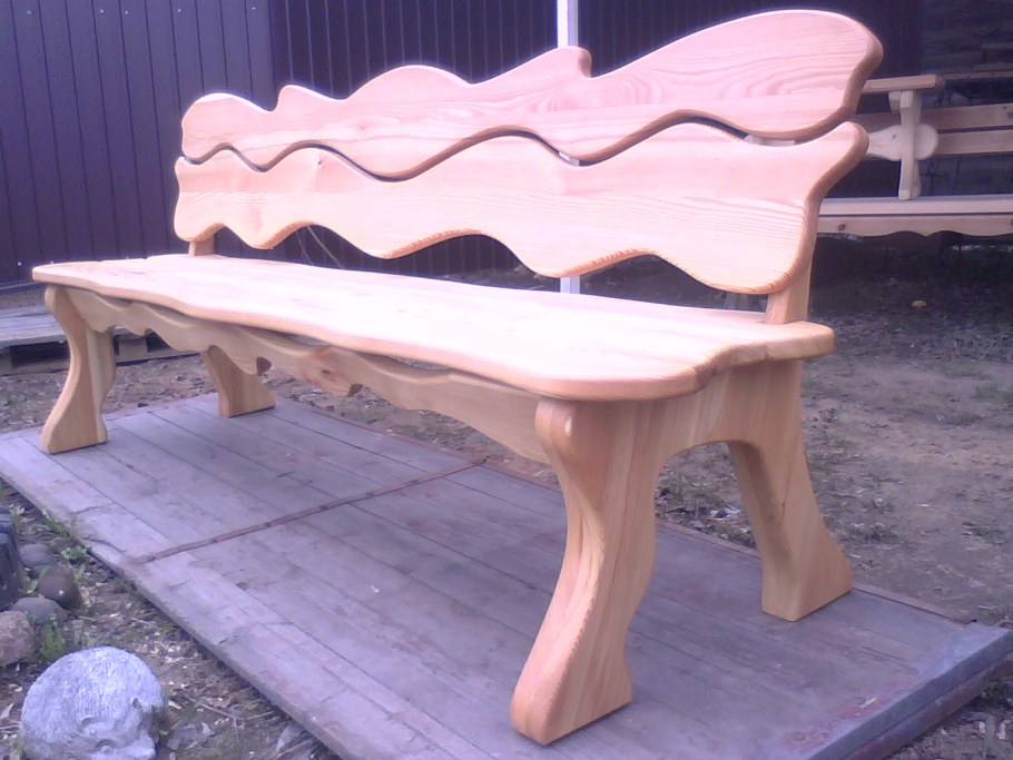 Стол в баню из дерева