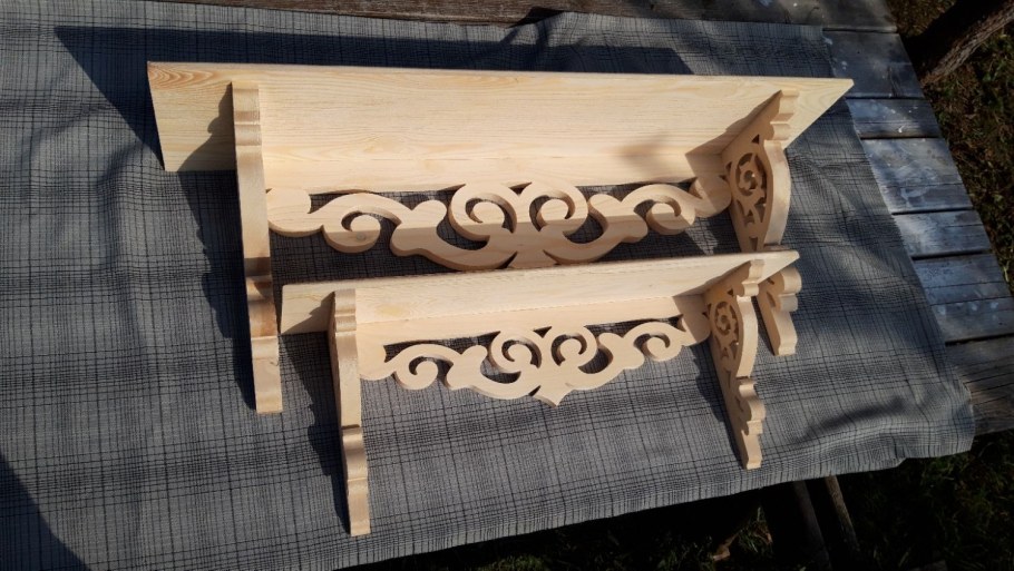 Вешалка в баню из коряг