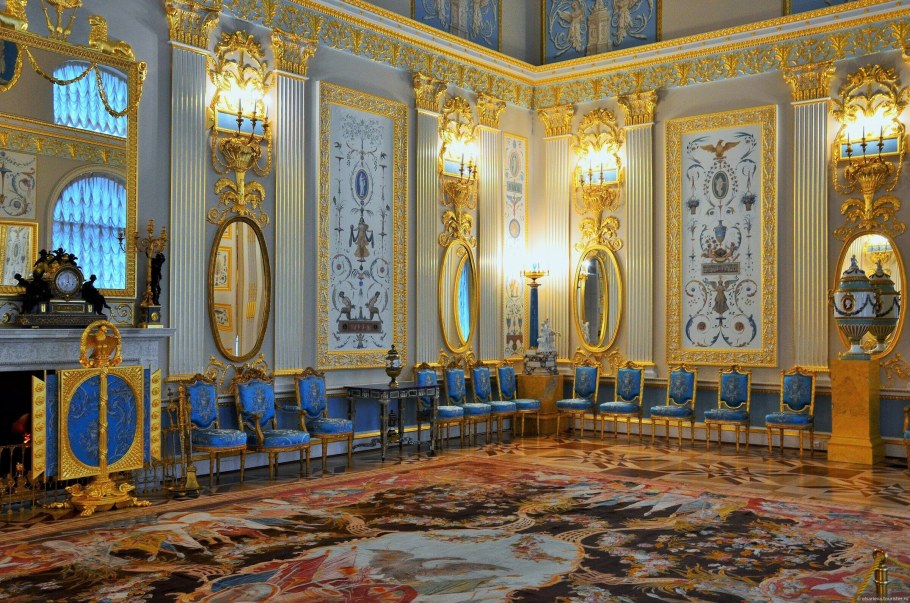 Екатерининский дворец опочивальня