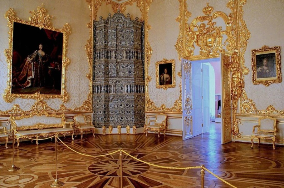 Портретный зал Екатерининского дворца