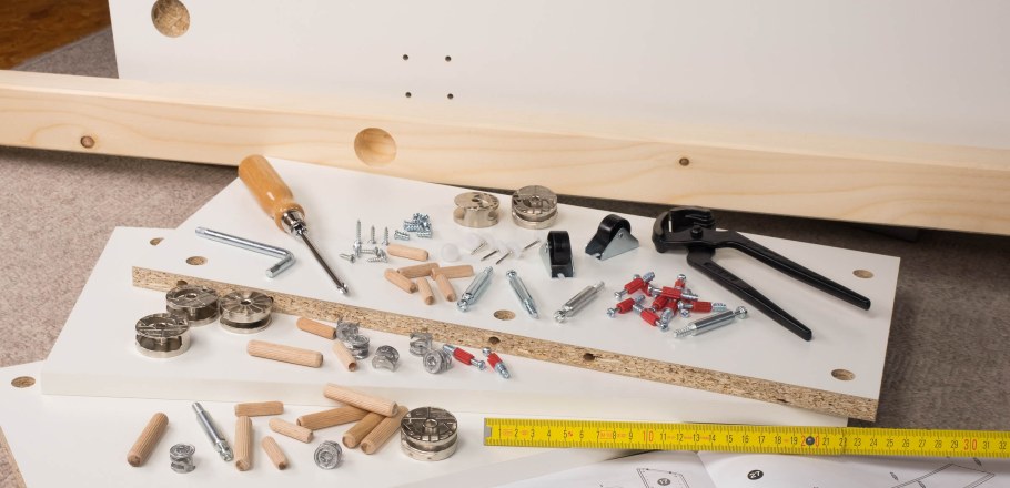 Приспособления для обивки мебели