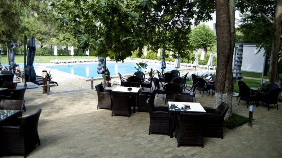 Hrazdan Hotel 4* (Ереван)