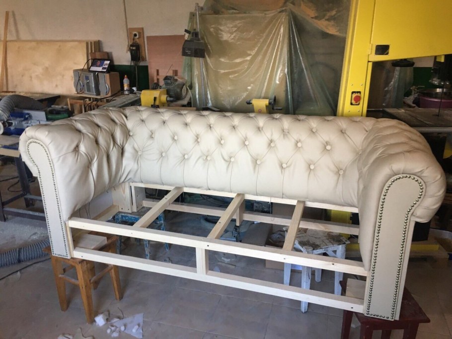 Кухонный уголок обшитый тканью