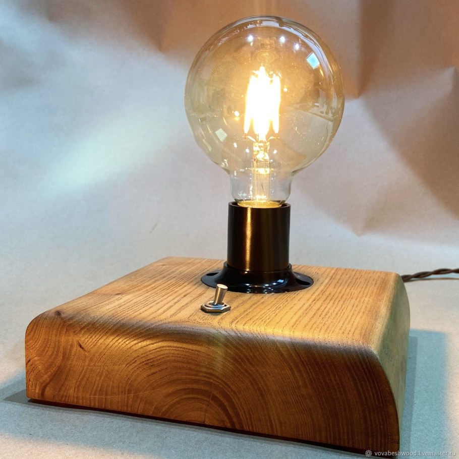Лампы из натурального дерева