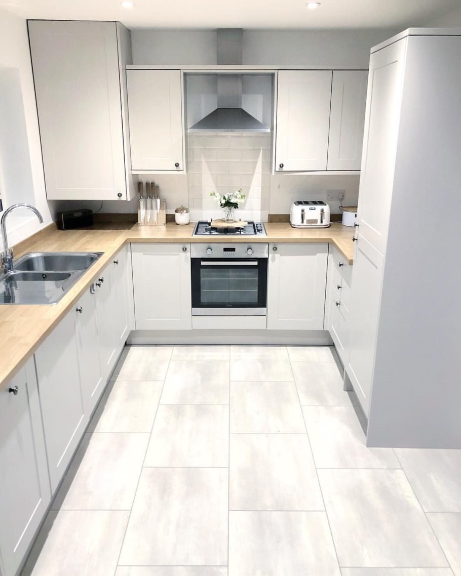 Кухня Полуостровная Неоклассика