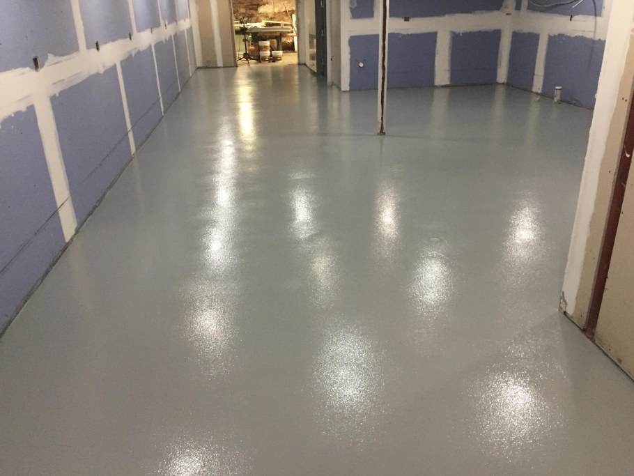 "Floor - Paint - Epoxy Paint - Type 1" Epoxy primer
