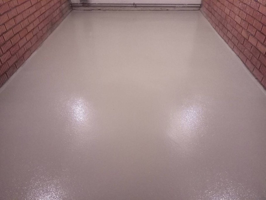 Эпоксидный пол гаражный