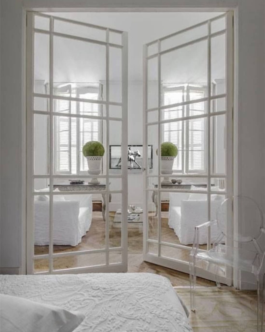 Раздвижные двери в классическом стиле