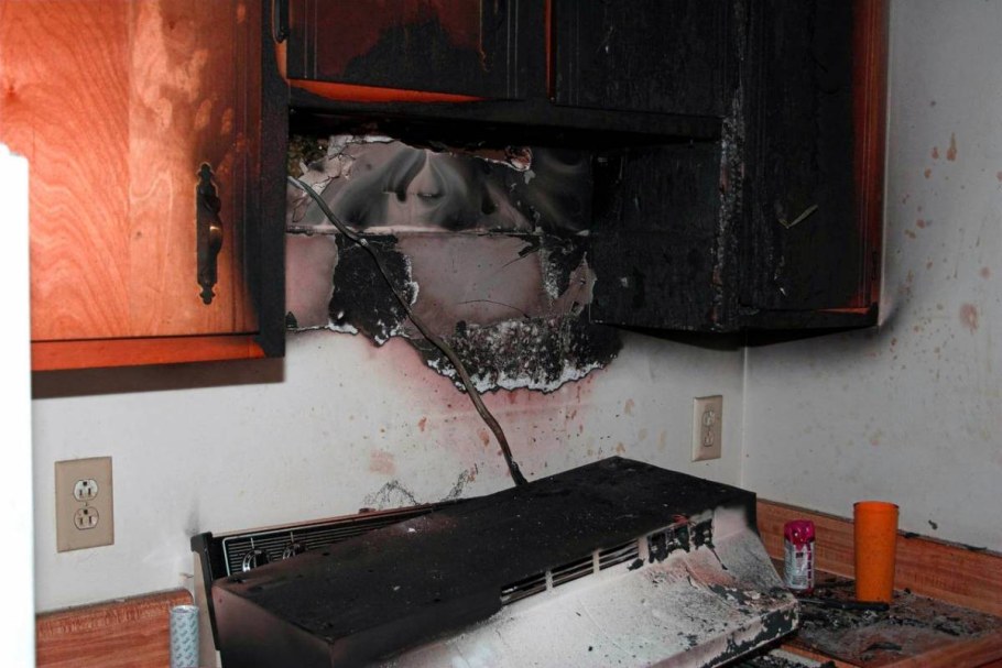 Сгорела кухня в квартире