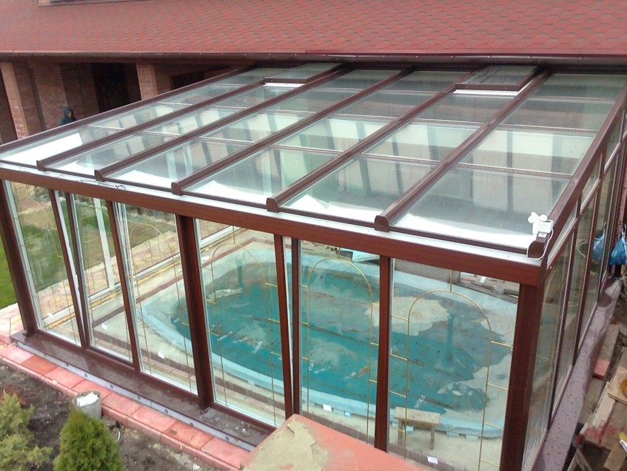Монолитный поликарбонат зимний сад