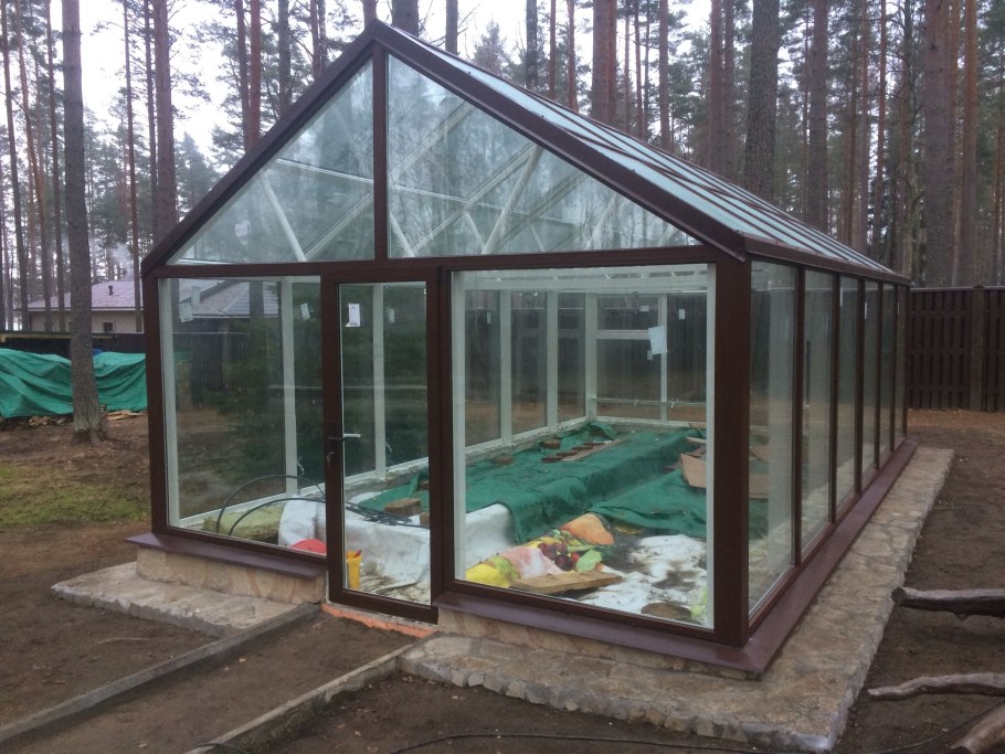 Стеклянная теплица СПЕЦПЛАСТ