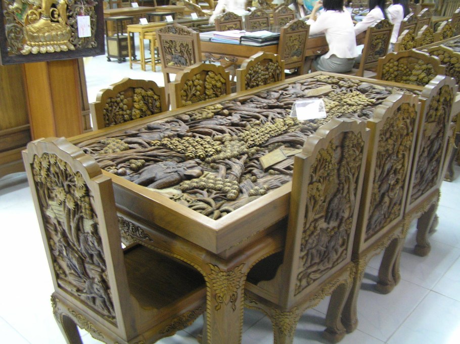 Тайланд резьба по дереву мебель