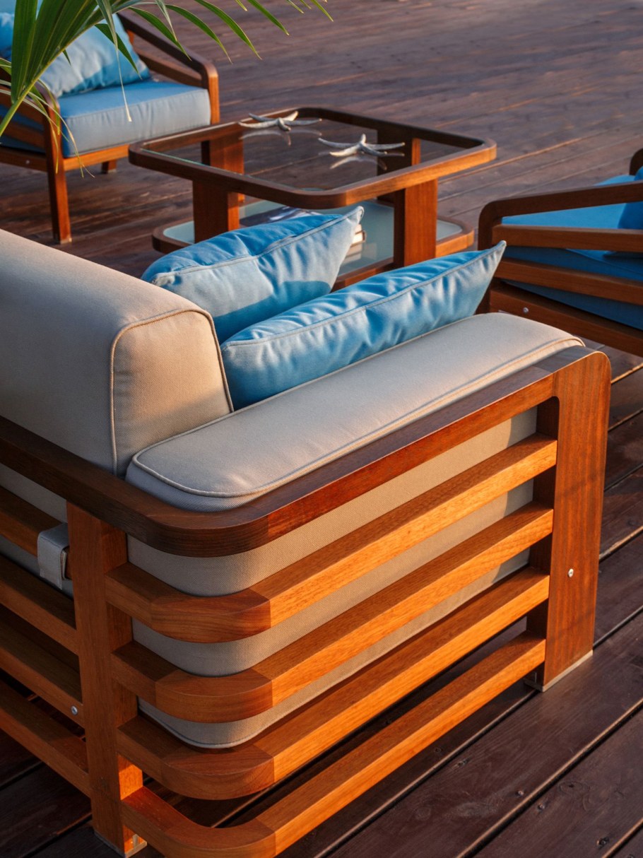 Уличная мебель яхтлайн