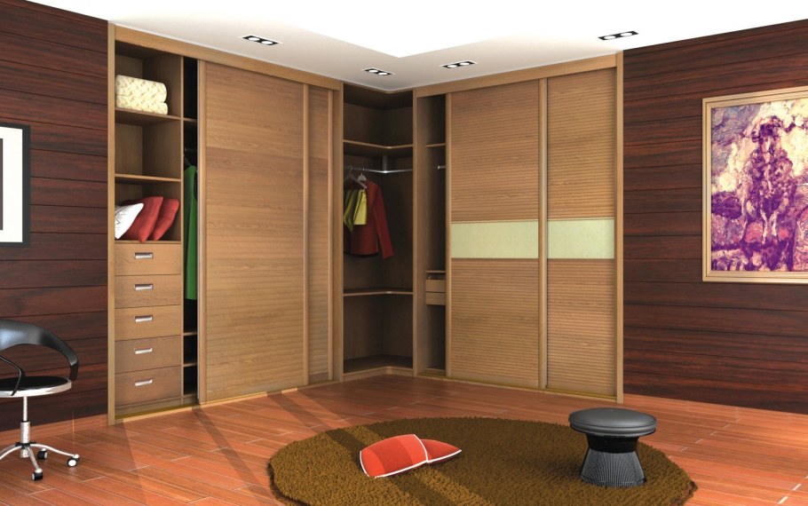 Полувстроенный шкаф купе