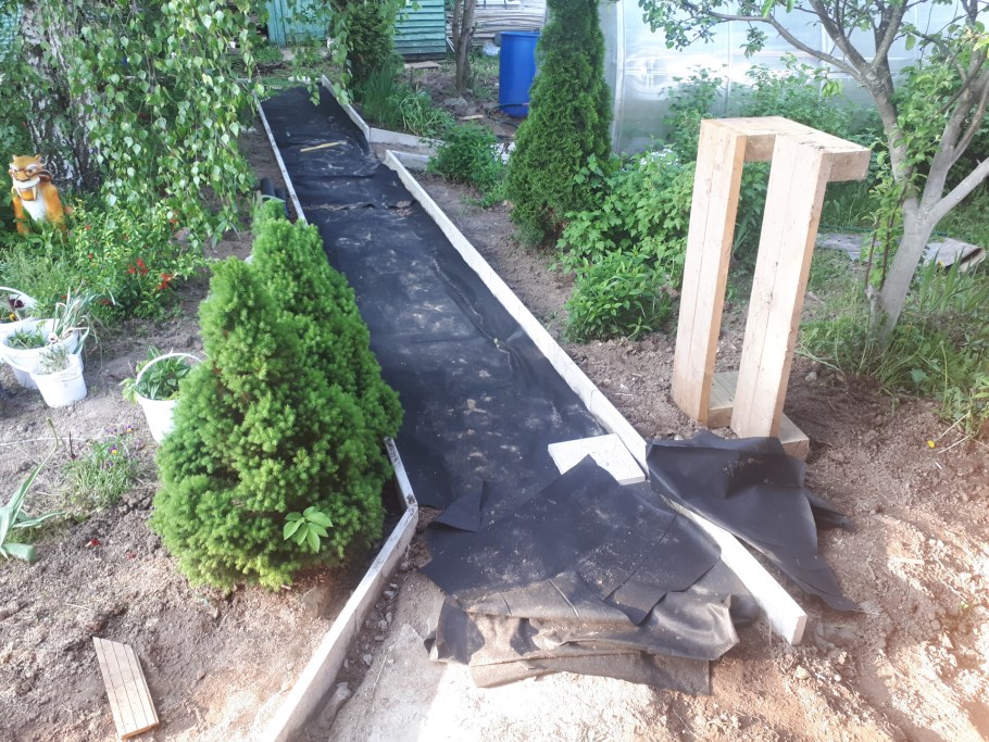 Садовые дорожки из рубероида