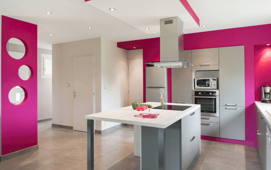 Кухня цвета фуксии