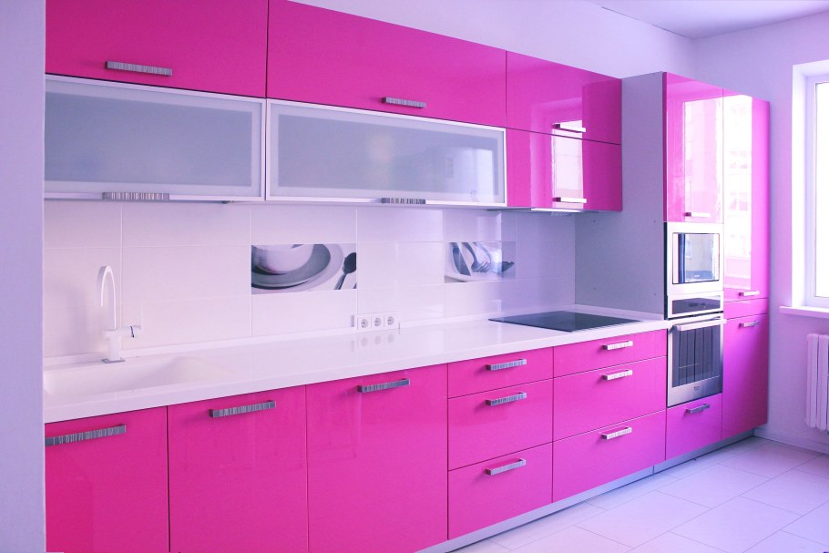 Кухня в фиолетовых тонах