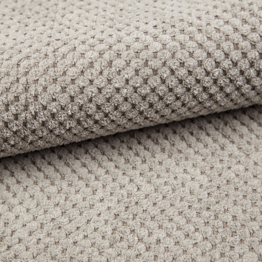 Велюровый диван современный