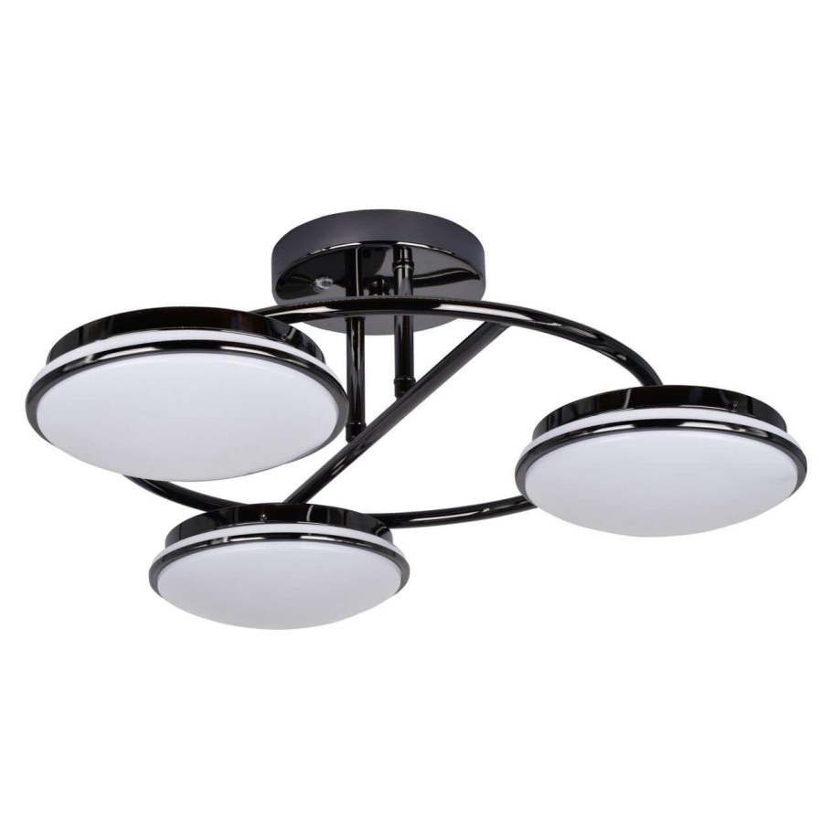 Люстра над обеденной зоной