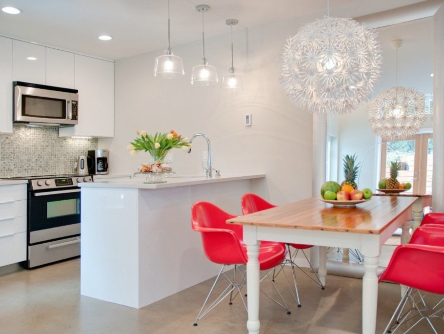 Подвесная люстра Eurosvet Solario 70067/3 хром