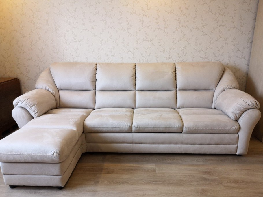 Диван Морган лазурит в интерьере