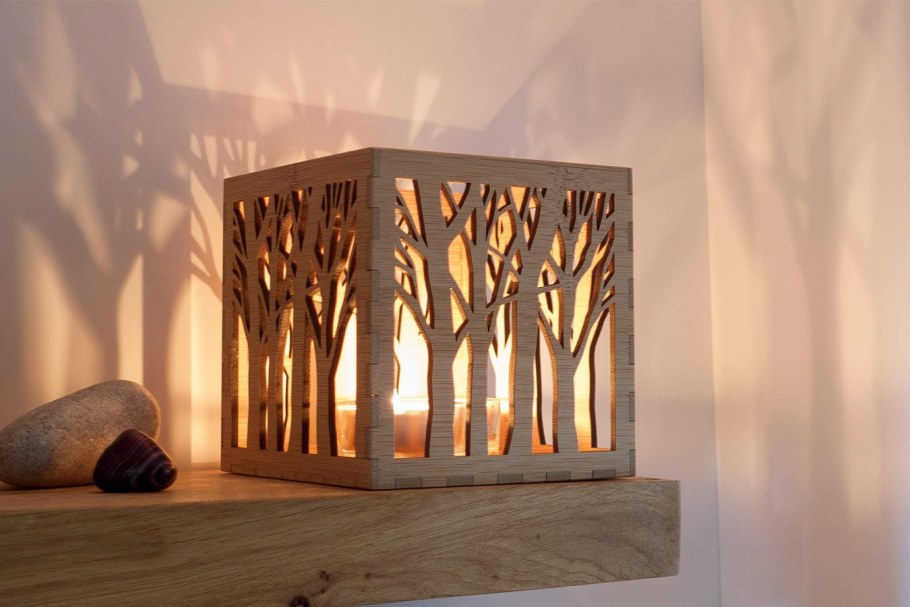 Декорации из дерева