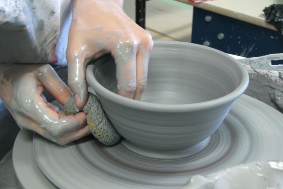 Формование керамических изделий
