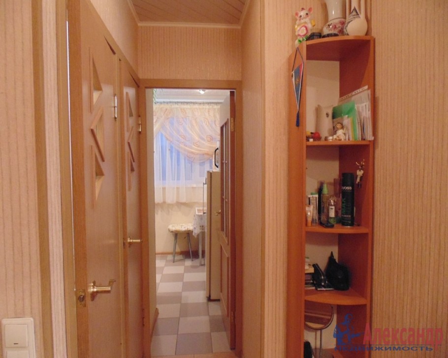 Прихожая в доме корабль