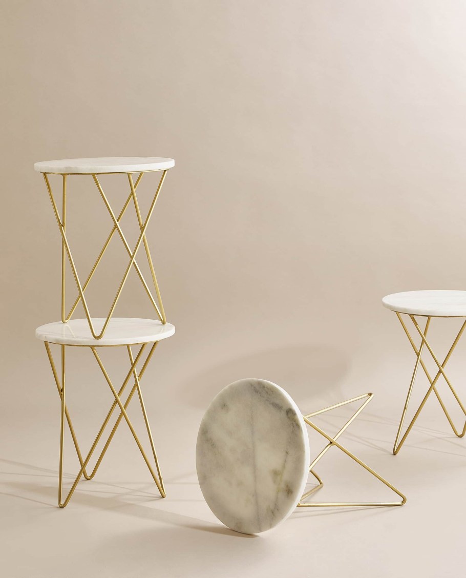 Стол из мрамра зар ахом