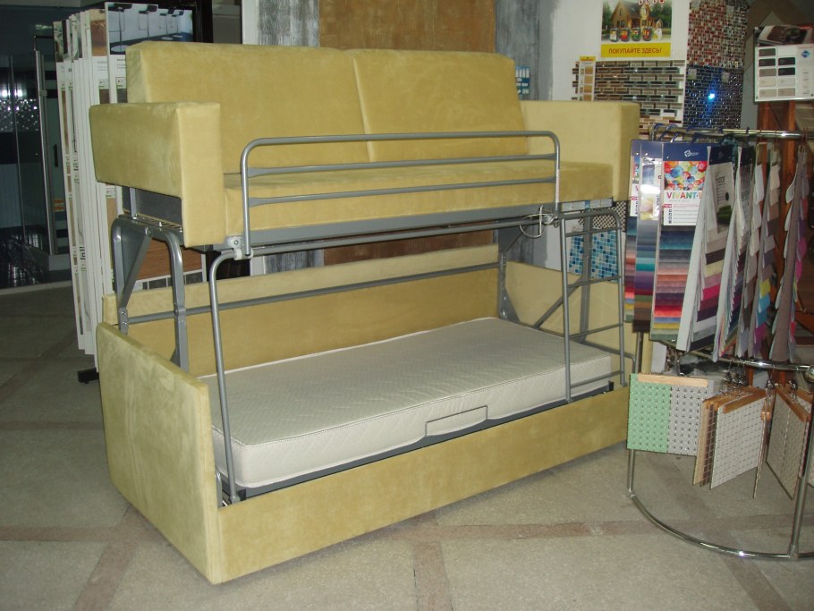 Двухъярусный диван