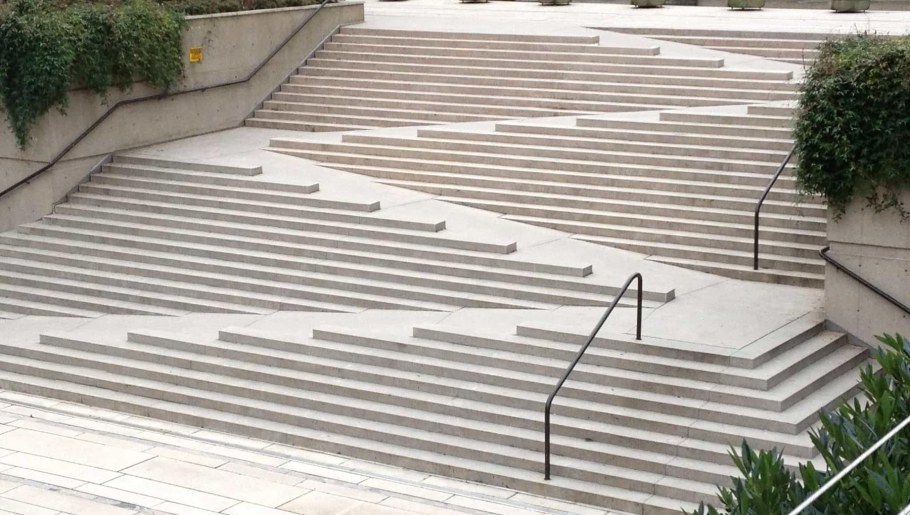 Пандус архитектура