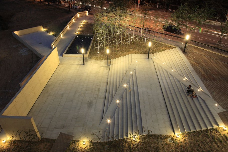 Лестница с пандусом