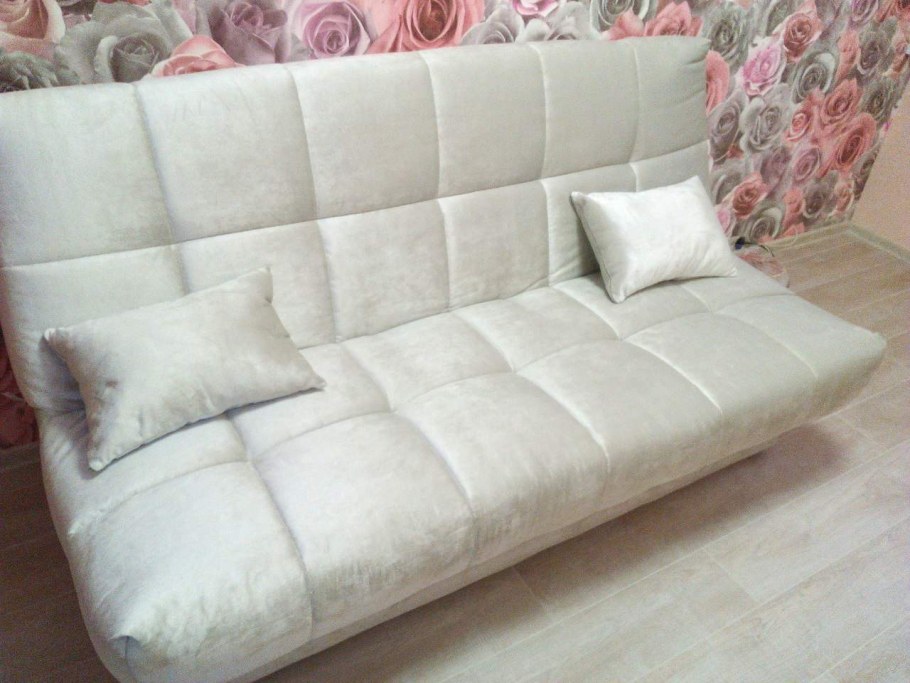 Диван со съемным чехлом