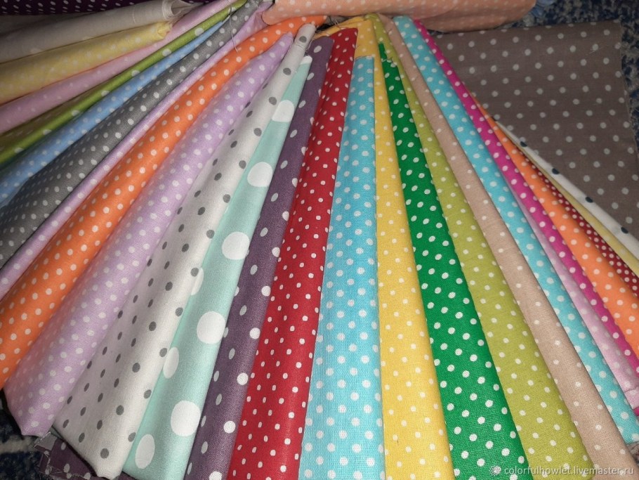 Постельное белье белое в черную клетку