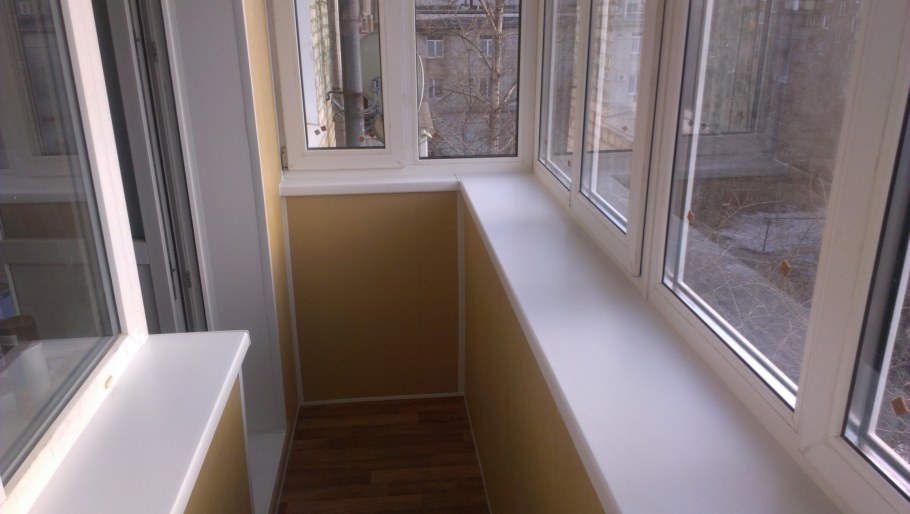 Остекление балконов ПВХ профилем