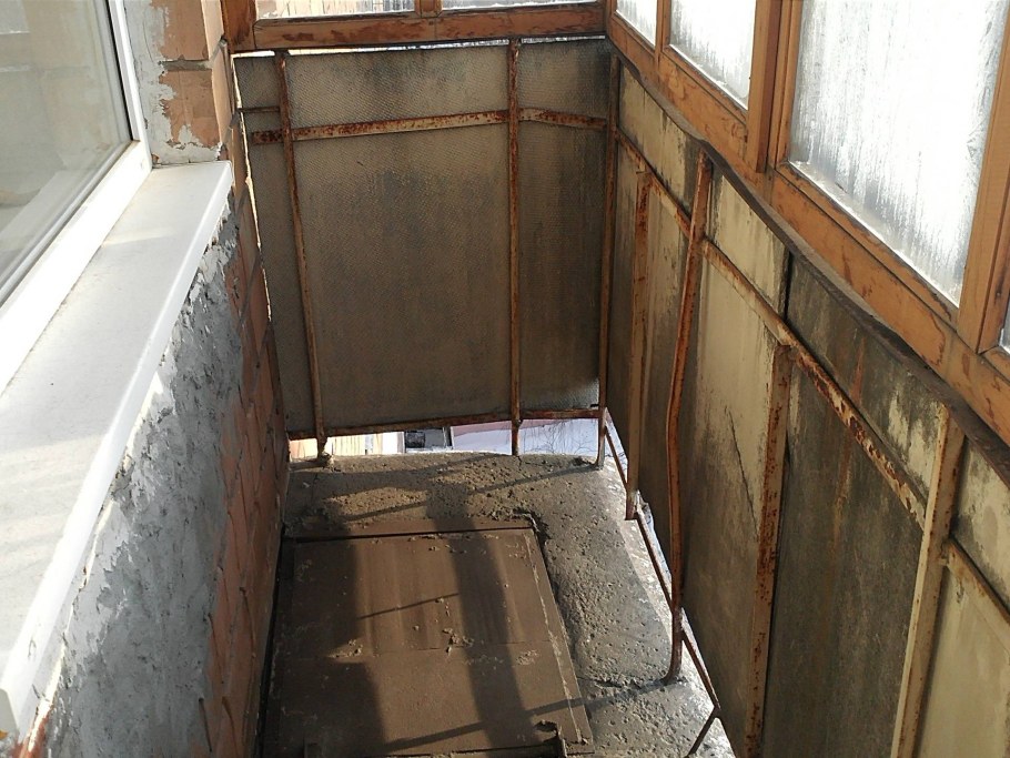 Застекленный балкон