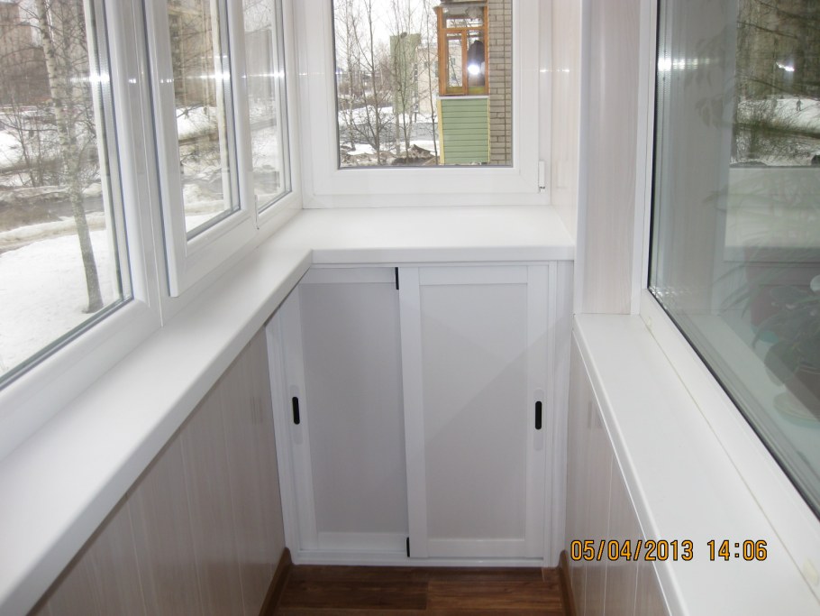 Внутренняя отделка балкона в хрущевке