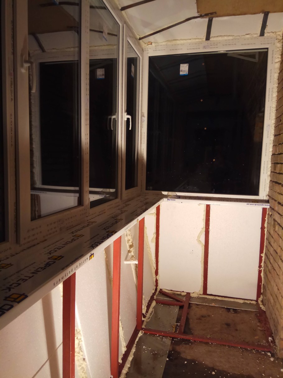 Отделка балкона с выносом