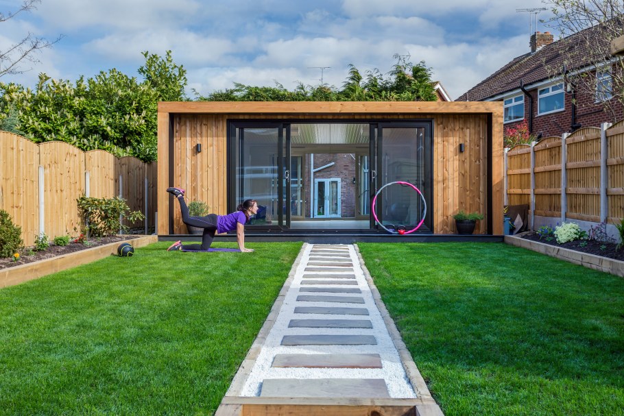 Спортзал на дачном участке