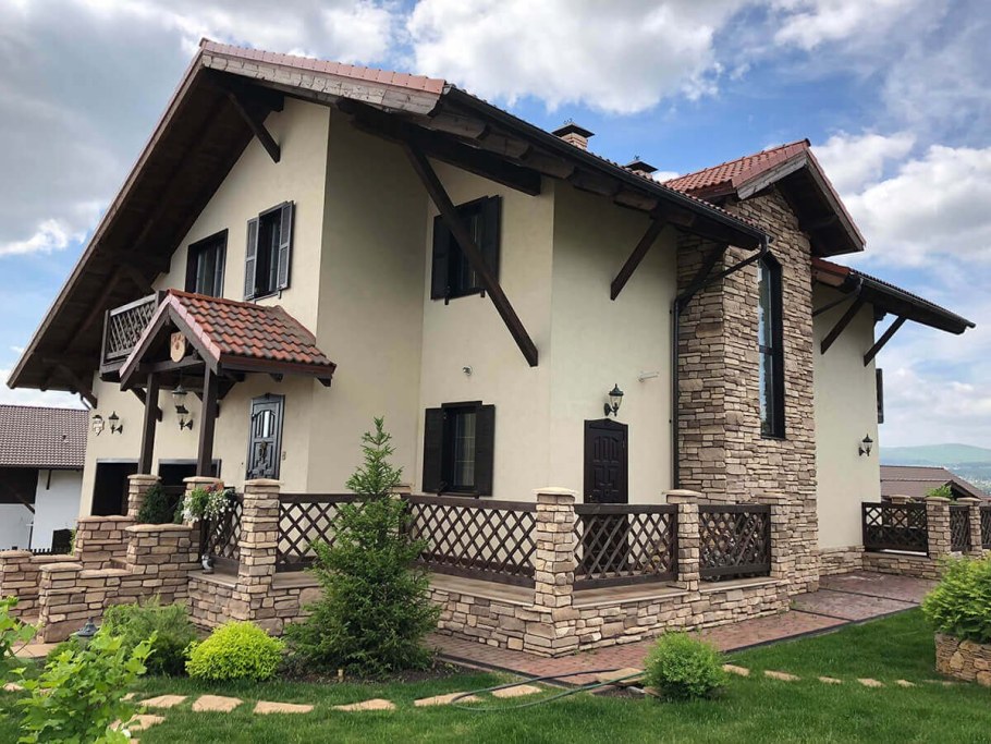 Короед с камнем