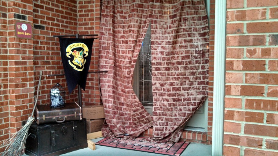 Фотозона Гарри Поттер Гарри