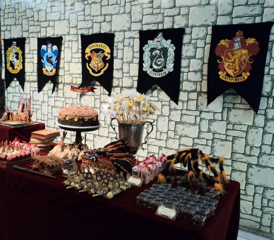 Комод в стиле Гарри Поттера