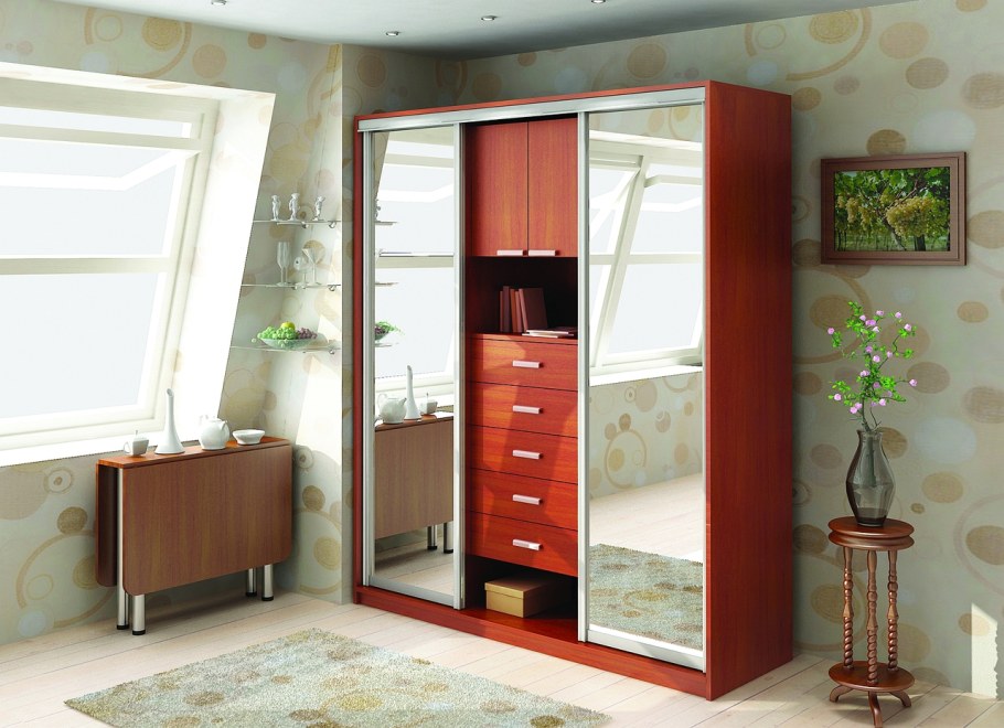 Корпусный шкаф купе