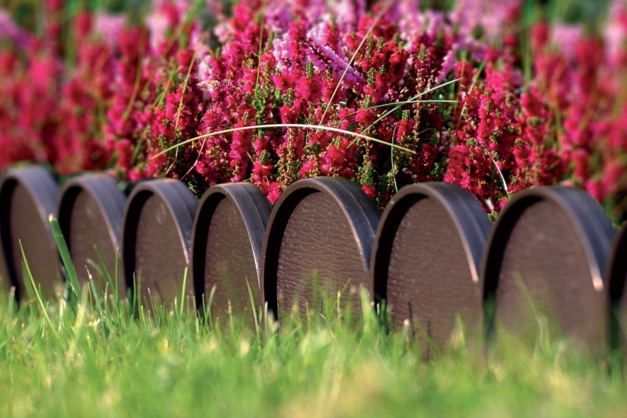 Бордюр для клумб