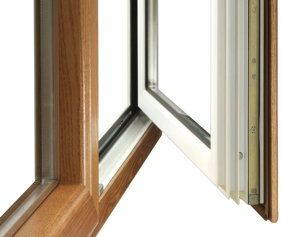 Коричневые окна