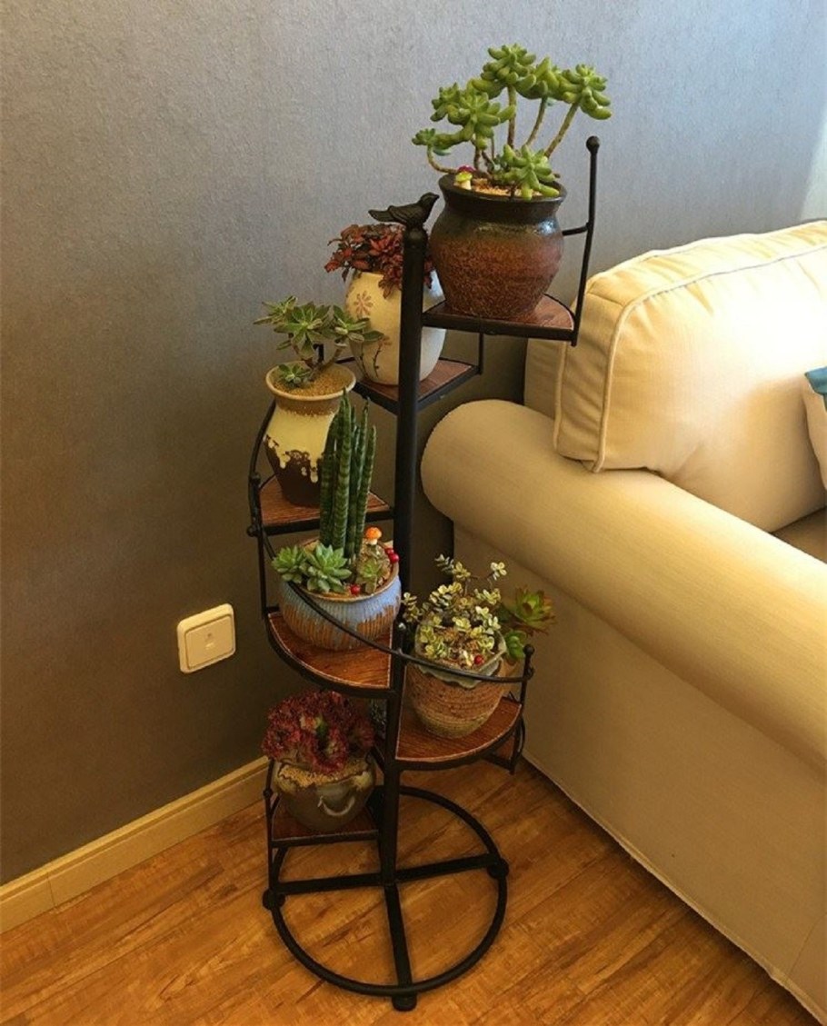 Винтовая подставка для цветов