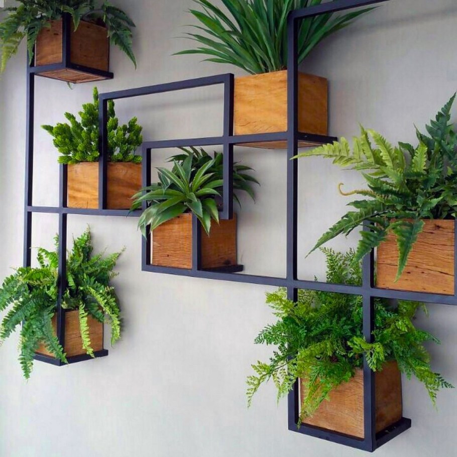 Полочки для цветов на стену