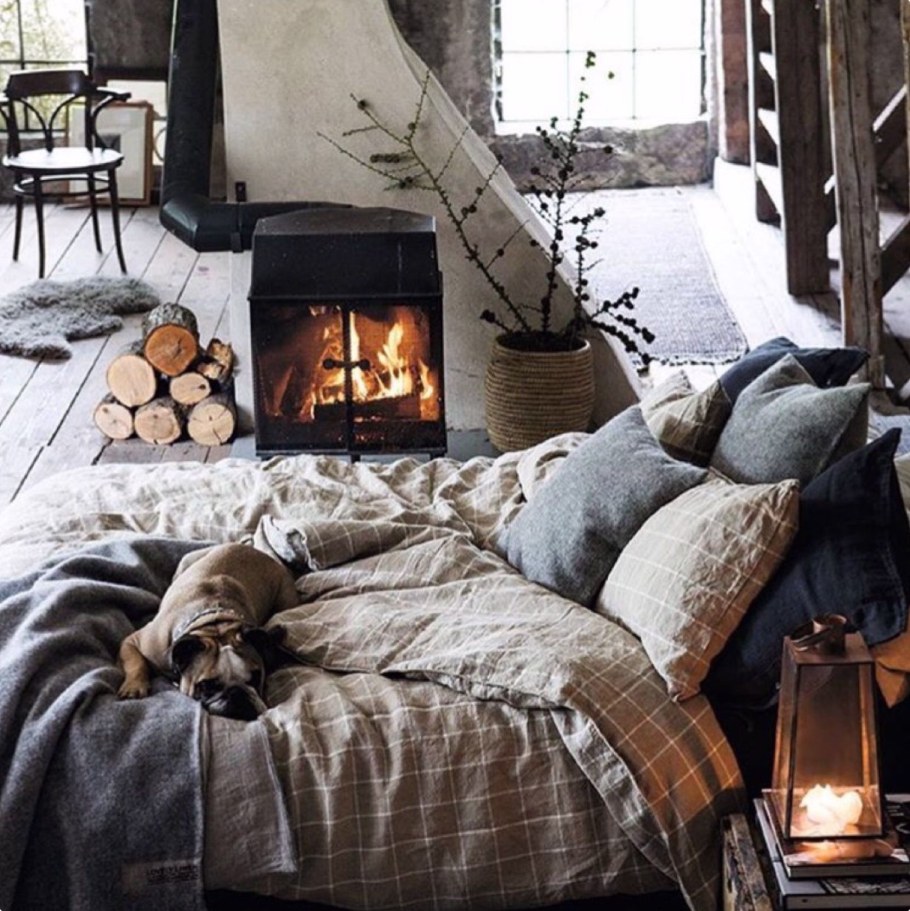 Утная обстановке в доме