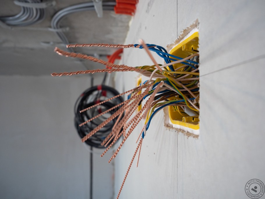 Монтаж распределительной коробки